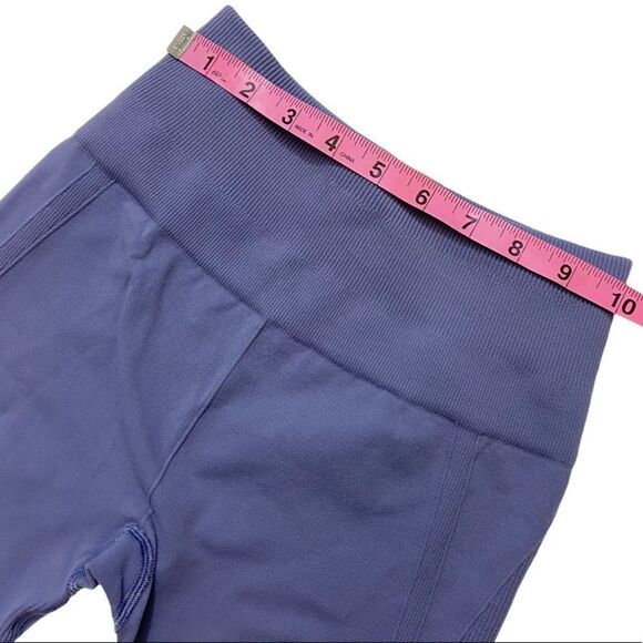 Lululemon Flow & Go Crop in Peri Purple - Picture 8 of 11